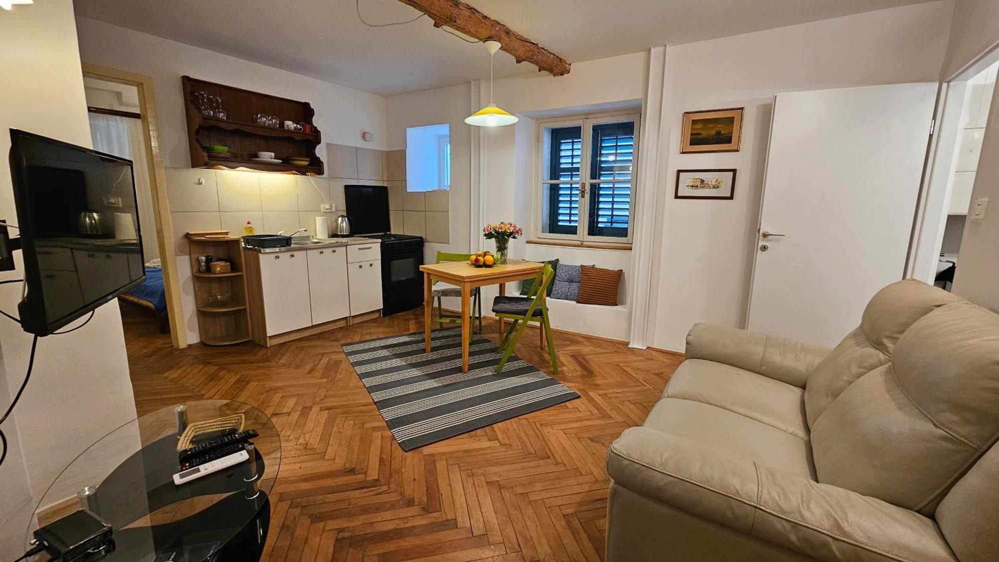 Eufrasiana Apartments Porec Exterior photo